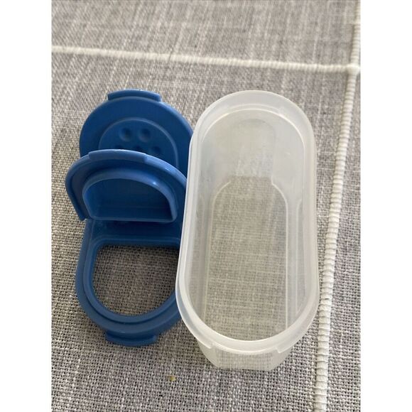 Tupperware Salt, Pepper, Spice, Dry Rub, Shaker Modular Mate 1843-25/1844-13 - Picture 3 of 7